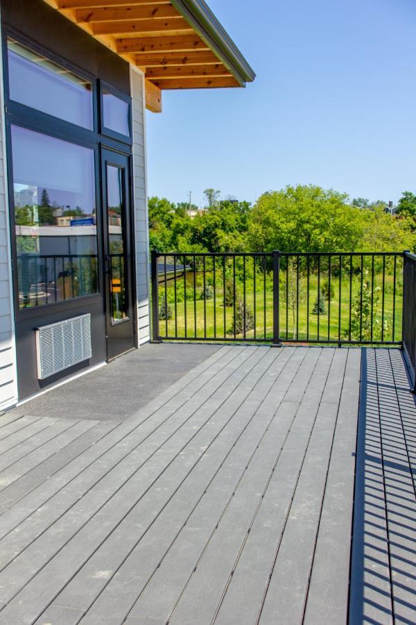 Watershed Hotel Sheboygan Exterior photo